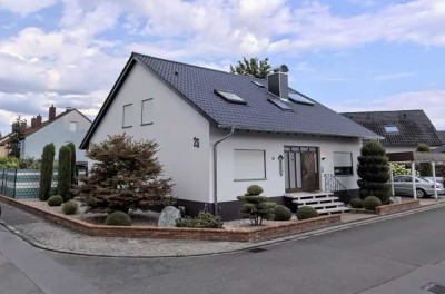 Tolles Ein- bis Zweifamilienwohnhaus in ruhiger Lage