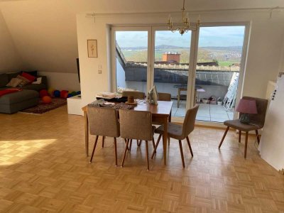 Helle 3-Zimmer-DG-Wohnung mit Balkon im Limburger Stadtteil Offheim