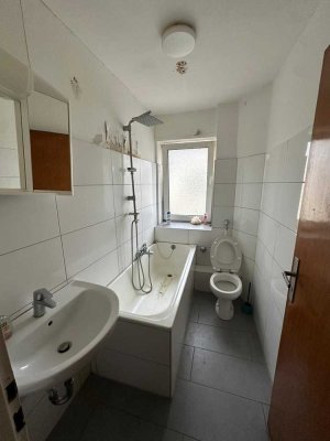Charmante 5 Zimmer Dachgeschosswohnung in zentraler Lage von Bochum Gerthe