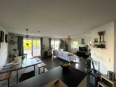 *Provisionsfrei* Exklusive 3,5-Zimmer-Wohnung in Hamburg Lurup mit großem Süd-Balkon von Privat