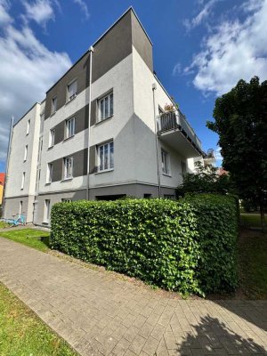 Moderne Maisonettewohnung mit Terrasse in gepflegtem Mehrfamilienhaus