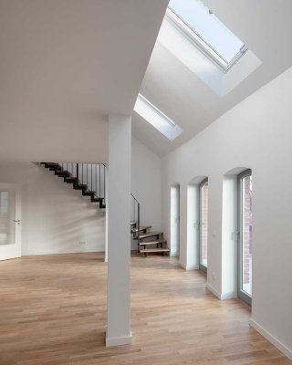 Suche Nachmieter - Großartige 2-Zimmer Dachgeschosswohnung mit Südbalkon in Nauen