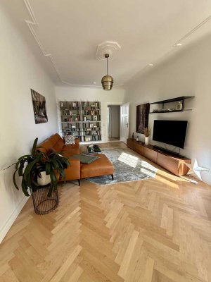 Zwischen Wuhlheide und Spree: 3-Zimmer Altbauwohnung mit renoviertem Interieur - provisionsfrei