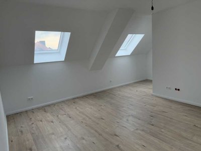 Ansprechende 4-Zimmer-DG-Wohnung mit gehobener Innenausstattung in Aldenhoven