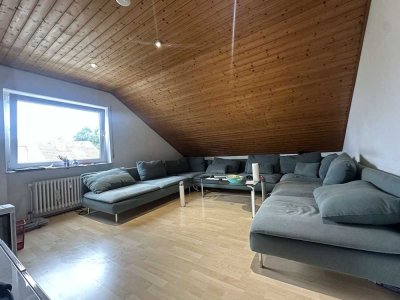 3-Zimmer-Dachgeschosswohnung mit Balkon und Stellplatz in ruhiger Lage
