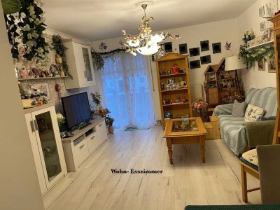 Geschmackvolle 3-Raum-EG-Wohnung mit Balkon und Einbauküche in Limburg an der Lahn