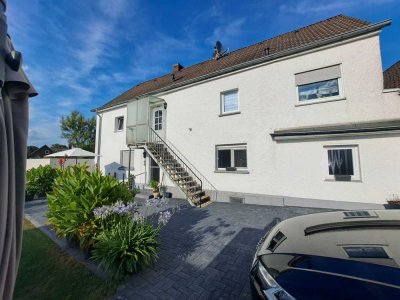 Gemütliche 80m² 3-Zimmer OG Altbauwohnung mit großem Dachboden in Kürten-Bechen