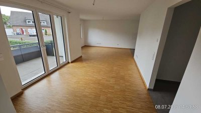 Helle, geräumige 2-Zimmer-Wohnung in ruhiger Seitenstraße
