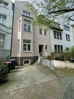 Tolles familienfreundliches Reihenhaus im beliebten Aachener Südviertel mit Garten