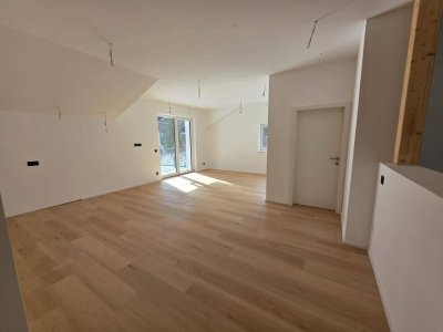 90 m² Penthouse Wohnung mit Terrasse im Zentrum von Velden zu vermieten