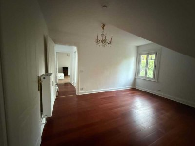 2 Zimmer Dachgeschoss-Wohnung
