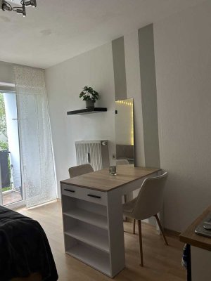 Einzimmerwohnung mit Balkon direkt neben der Uni ☀️
