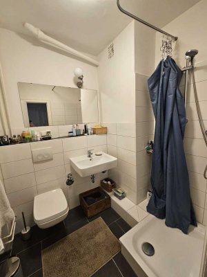 Möblierte 1- Zimmerwohnung für Unter-/Zwischenmiete für 7 Monate.