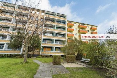IMMOBERLIN.DE - Frisch saniert! Helle Wohnung mit ruhiger Südloggia & Lift