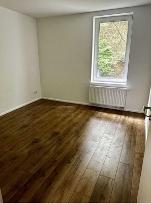 Kernsanierte 3-Zimmer-Wohnung in Wuppertal Elberfeld - zentraler Lage
