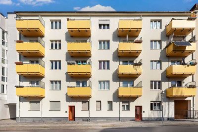 Bezugsfreie, flexible 3-Zimmer-Wohnung mit Garage nahe Schloss Charlottenburg.