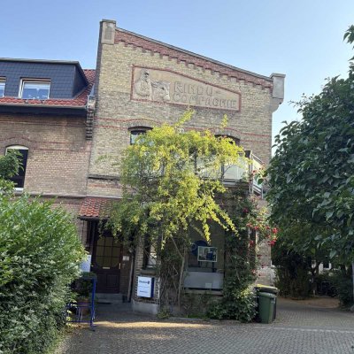 Zentrale 4-Zimmer-Wohnung mit Balkon in ruhiger Lage