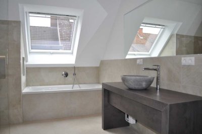 Geschmackvolle 2-Zimmer-Wohnung mit gehobener Innenausstattung mit Einbauküche in Kaiserslautern