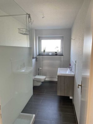 Helle, freundliche 3-Zimmer-Wohnung in Sarstedt, 2025 komplett renoviert.