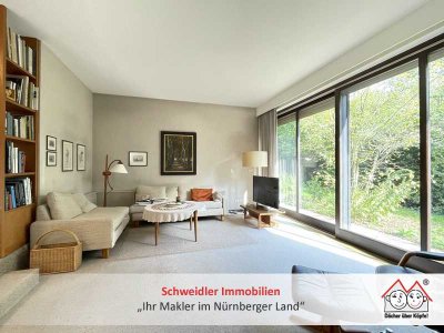 Gemeinsam wohnen: Elegantes Einfamilienhaus mit Einliegerwhg. und Doppelgarage in Behringersdorf
