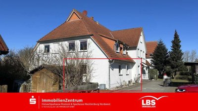 Zentrale und ruhige Lage im Ort
