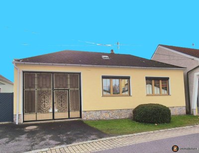 Kleines Landhaus mit Innenhof, ideal für Selbstversorger