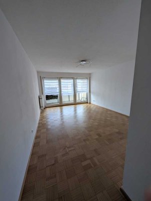Zuhause mit 2 Zimmern in zentraler Lage von Straubing