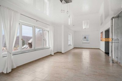 IMMORath.de - Kernsaniertes Einfamilienhaus mit Einliegerwohnung