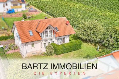 Einladendes Einfamilienhaus für die ganze Familie - mit Garten, Galerie und direkter Naturlage