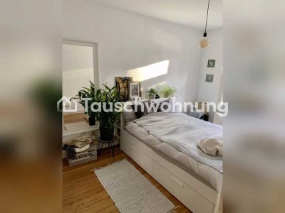 Tauschwohnung: Tausche 2 Zimmer Altbauwohnung in Winterhude gegen größer
