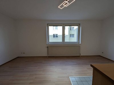 Kleine 1-Zimmer Single-Wohnung nahe Troststraße in 1100 Wien zu mieten