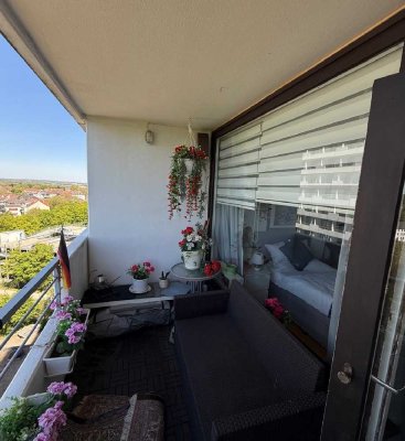 Rendite-/ Selbstnutzungs-Perle mit Weitblick! Mikro-ETW mit Balkon - voll möbliert u barrierefrei