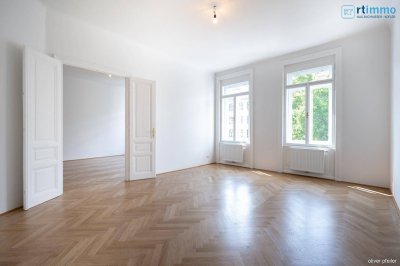 ERSTBEZUG nach Sanierung: ALTBAUCHARME IM MODERNEN OUTFIT in einem schönen Jugendstilhaus