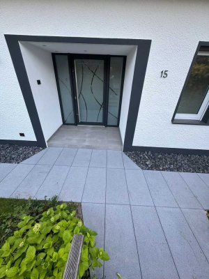 Freistehendes Einfamilienhaus - Bestlage - Erstbezug nach Kernsanierung