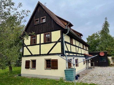 Möbliertes Haus an der A 4 und A 17 … zur Unterbringung von Mitarbeitern!