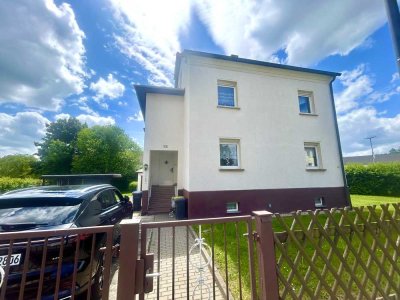 Wohntraum für die ganze Familie - Zweifamilienhaus mit tollem Grundstück in Weida