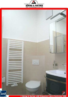 Komplett neues Bad --- top sanierte, ruhige 2-Raum-Wohnung !