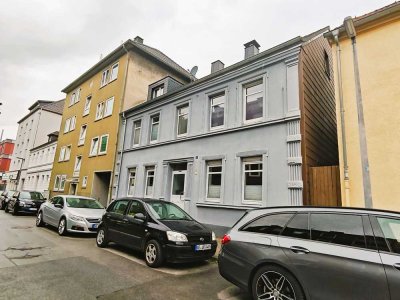 KEIN MAKLER ! Saniertes Einfamilienhaus mit zusätzlicher Dachgeschosswohnung im Zentrum von GE