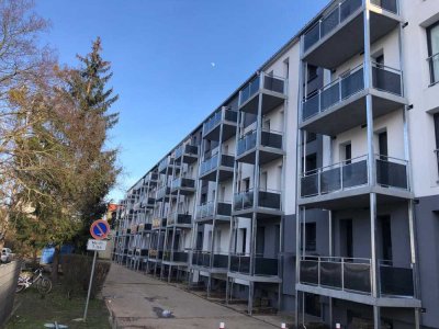 Tolle Wohnung mit toller Ausstattung und Balkon !