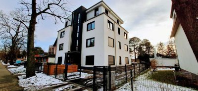 Super Wohnung mit SÜD-WEST-Terrasse*Einbauküche*SUPER Schnitt'*Blick ins GRÜNE*Müggelsee ums Eck