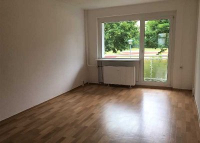 2-Raum-Wohnung im 1.OG mit Balkon!