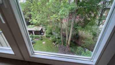 Helle 2-Zimmer-Wohnung mit Balkon in Weimar - Westvorstadt