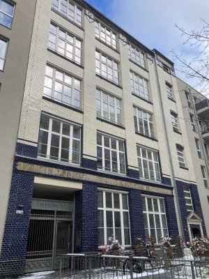 Von privat: Neuwertige 3-Zimmer-Loft-Wohnung mit Balkon und EBK