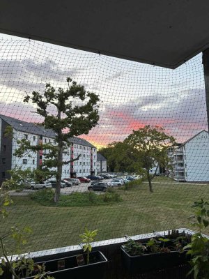 Schöne 2-Zimmer-Wohnung mit großem Balkon in Wolfsburg-Laagberg