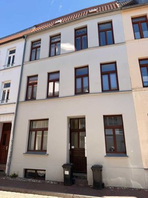 Gemütliche Zweiraumwohnung im Erdgeschoss in der Wismarer Altstadt!
