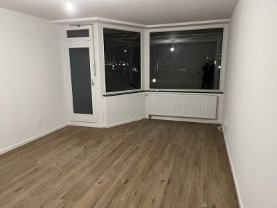 Schöne 2-Zimmer-Wohnung mit Einbauküche in Aachen