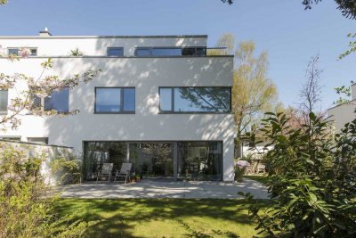 Elegantes und großzügiges Architektenhaus in ruhiger und grüner Umgebung