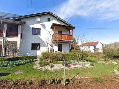Frühlingsgefühle in St. Marien - wunderschönes Zweifamilienhaus mit traumhaftem Garten und Pool