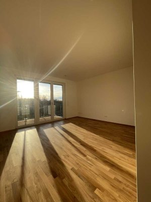 * Cooles NEUBAU Apartment * 3/26 * Balkon * Blick in den Auwald * ERSTBEZUG * Wärmepumpe *