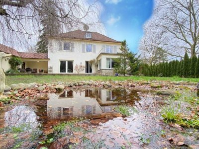 Exklusive Villa mit Traumgarten!